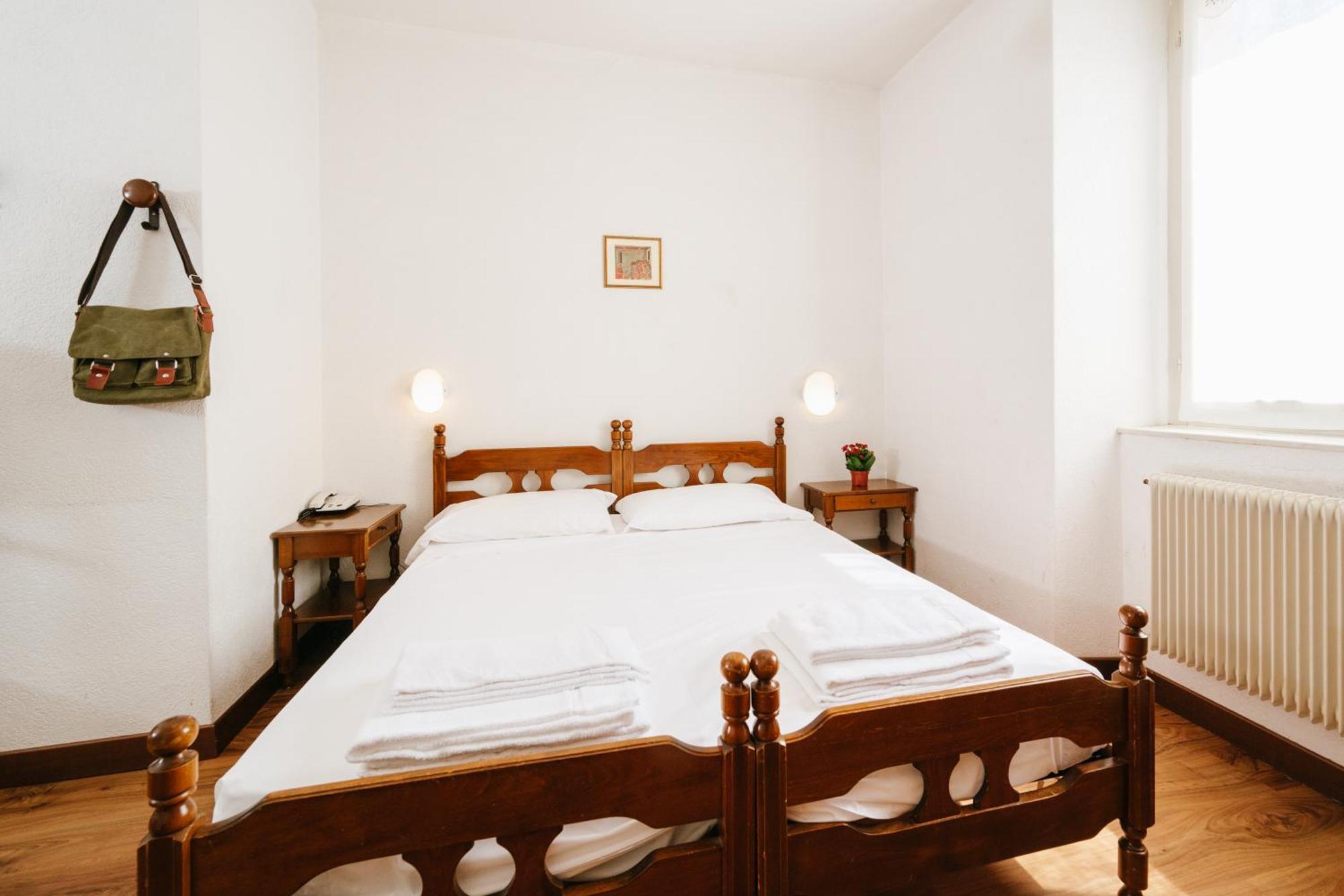Villa Luzzago Ponte Di Legno Room photo