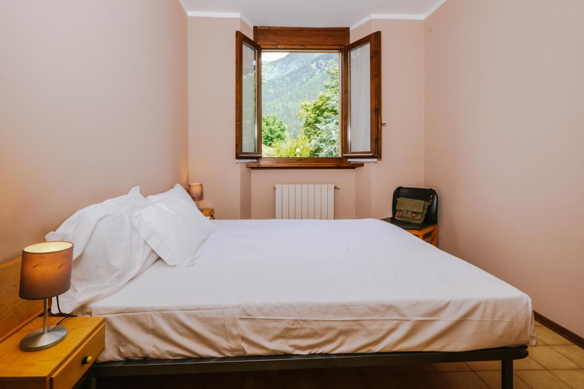 Villa Luzzago Ponte Di Legno Room photo